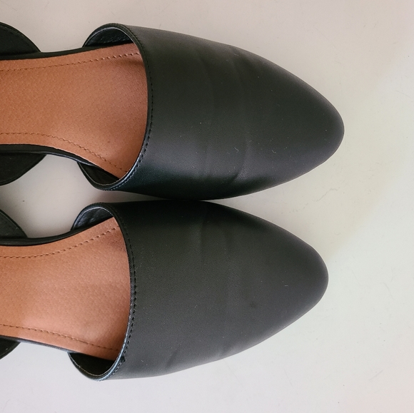 Pierre Dumas NEW in box, black d'orsey flats size 10 Vegan faux leather - Picture 4 of 9